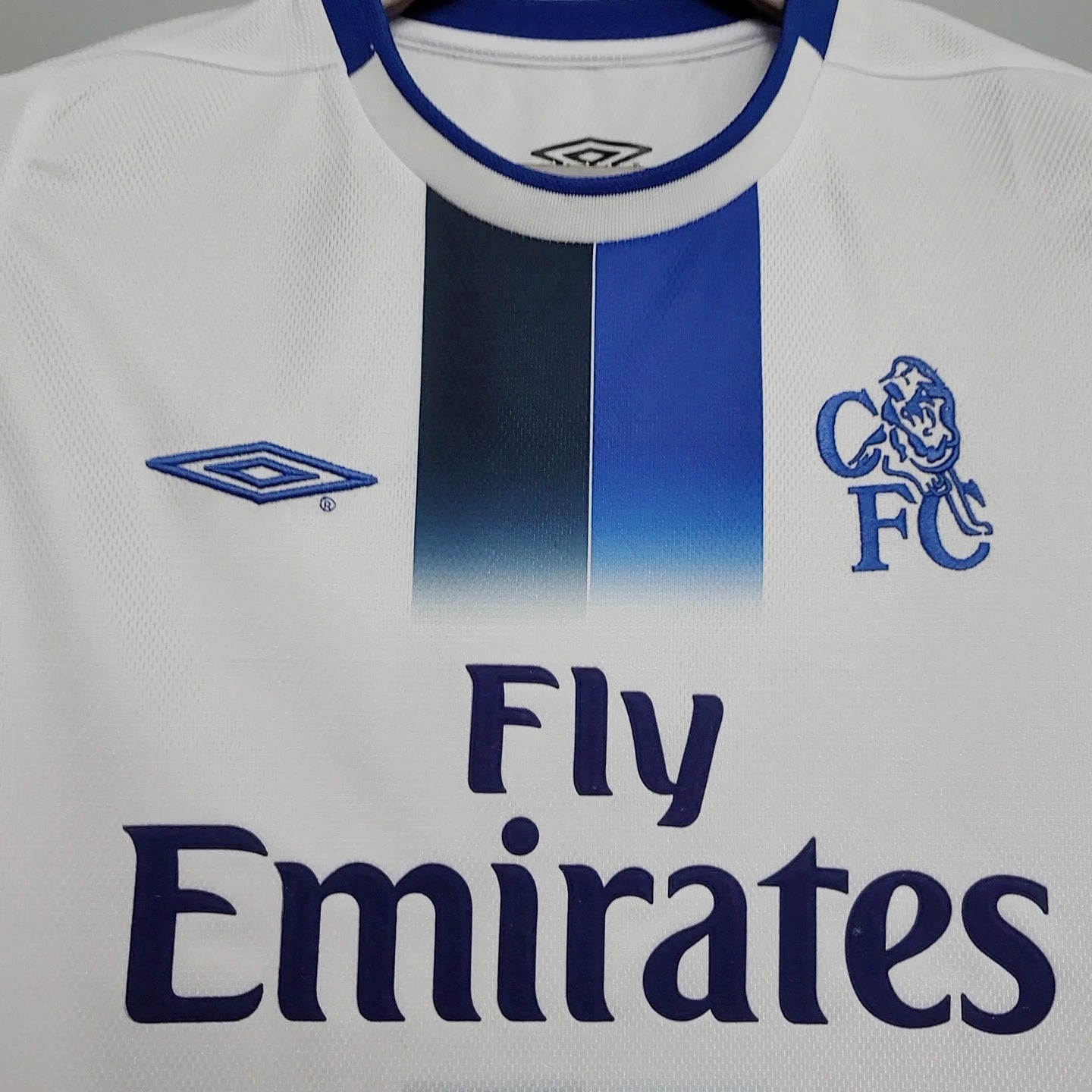 2003-2005 Chelsea away retro kit